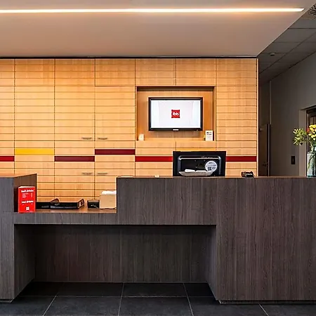 Ibis Heverlee Hotel 3*